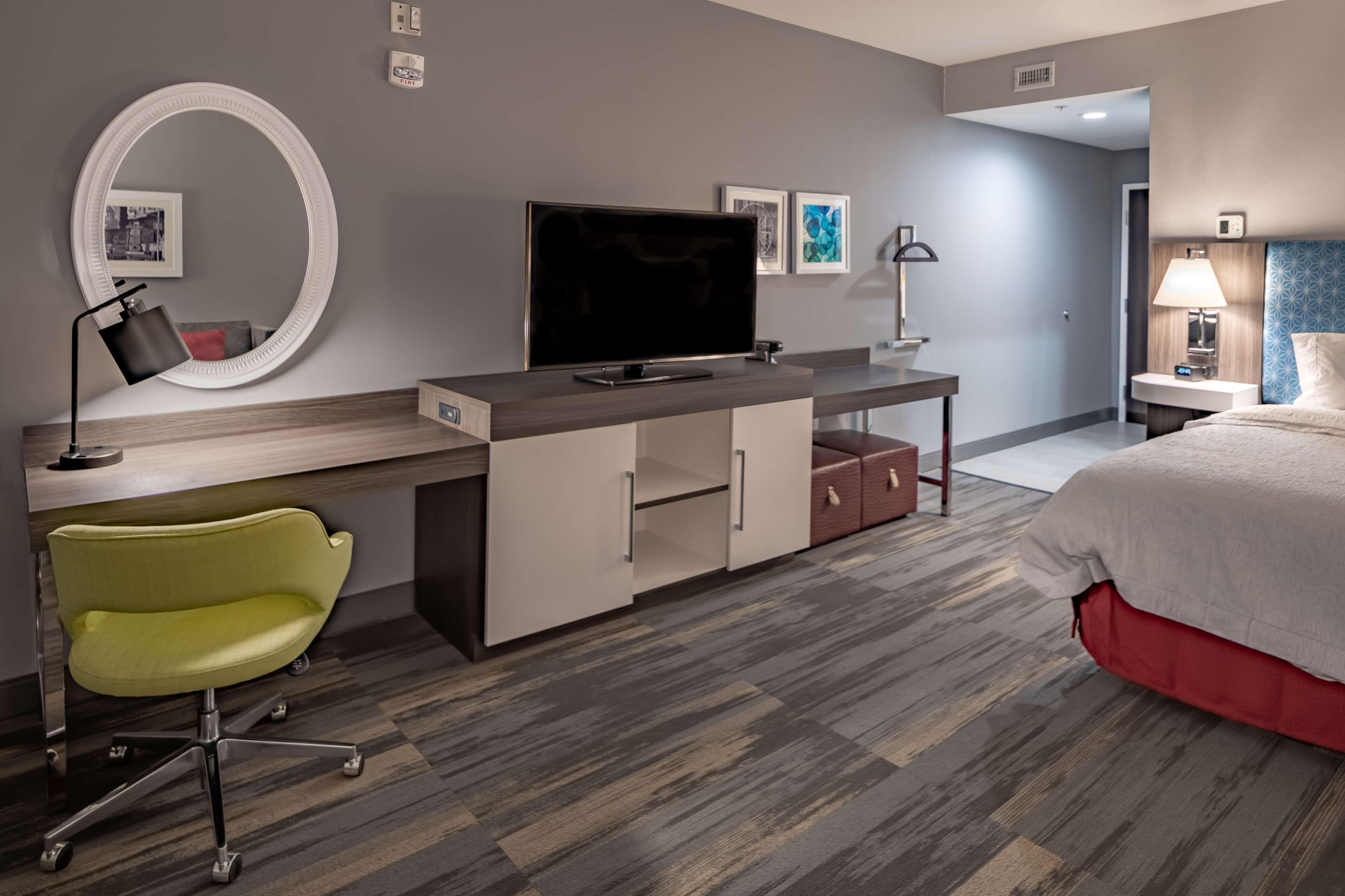 Hampton Inn & Suites Dallas/Plano Central מראה חיצוני תמונה