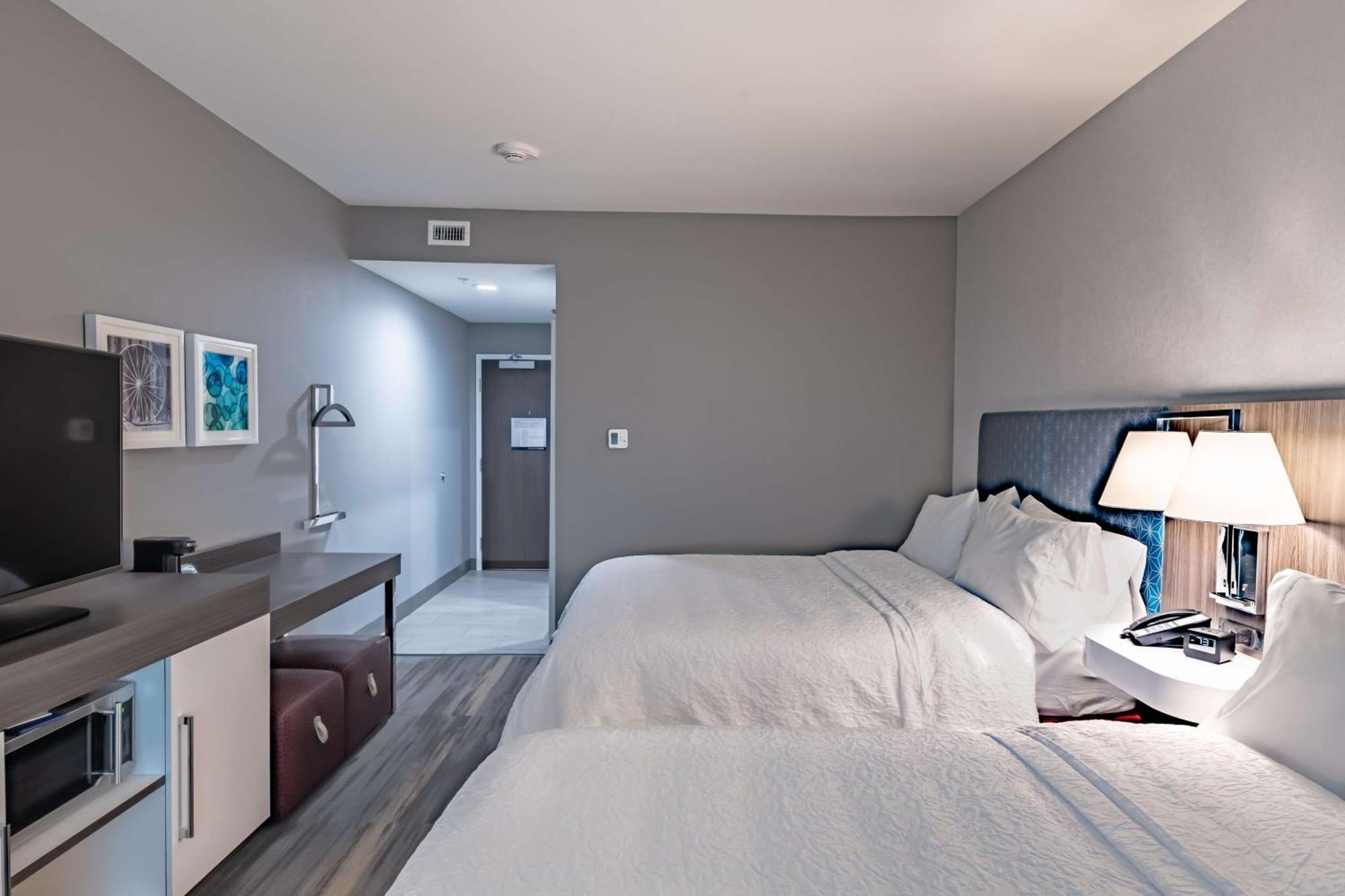 Hampton Inn & Suites Dallas/Plano Central מראה חיצוני תמונה